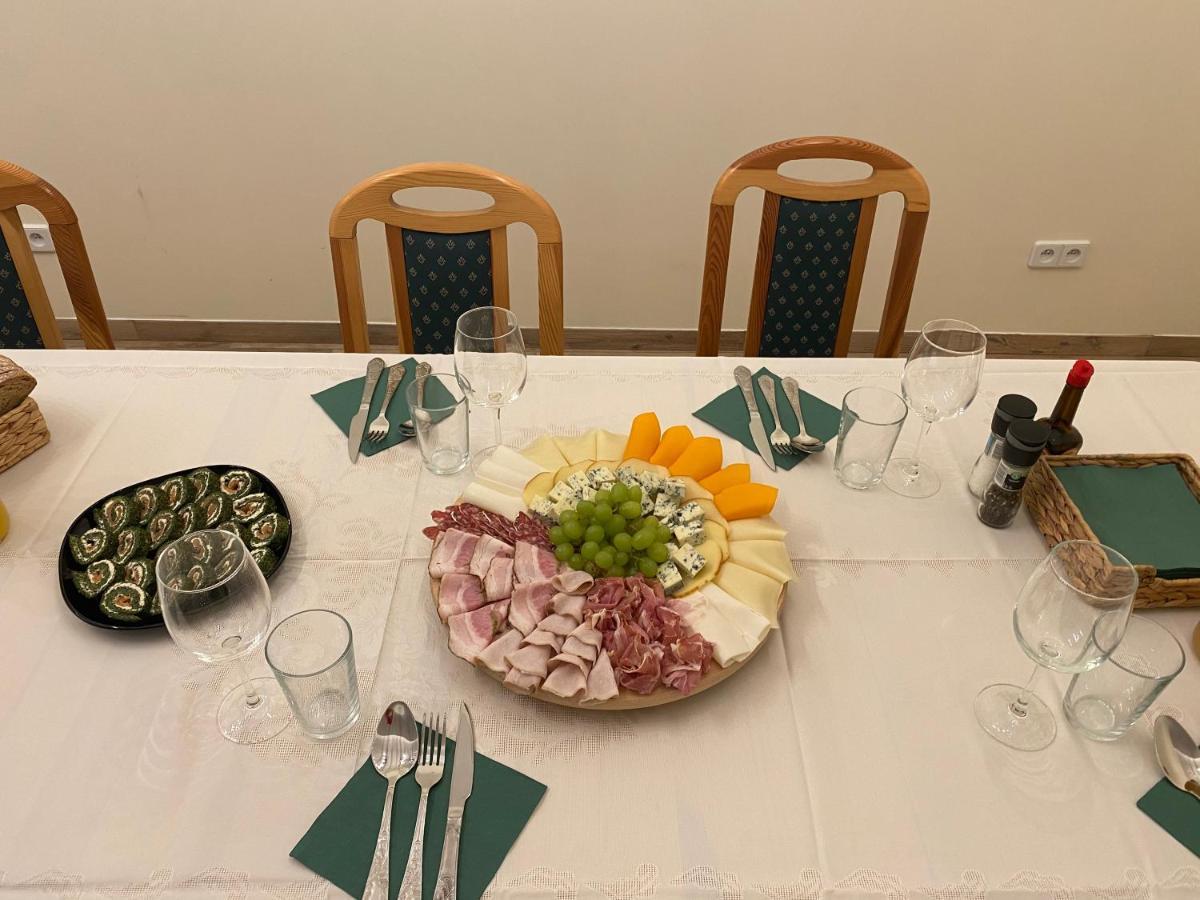 Bed and Breakfast Lesna Polana Сенкоцин Экстерьер фото